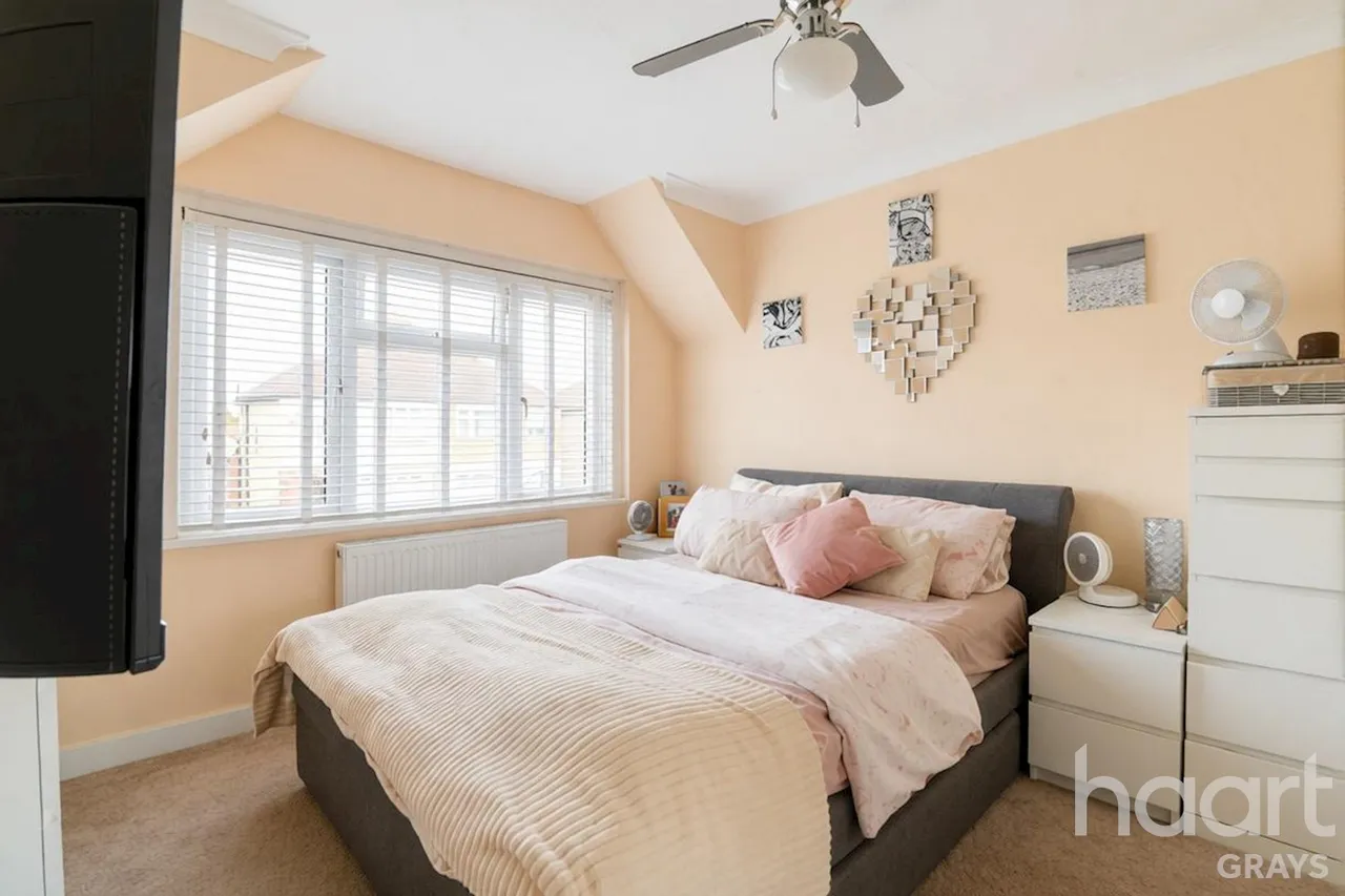 Heathview Road, Grays, RM16, photo 9