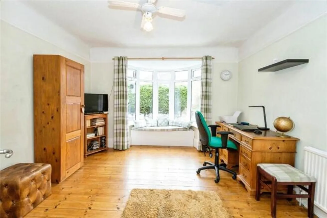 Cross Way, Havant, PO9, photo 15