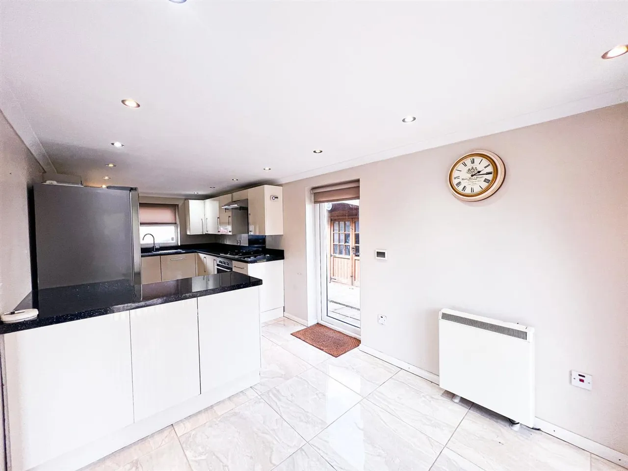 Hookstone Way, Woodford Green, Woodford Green, IG8 7LF, photo 13