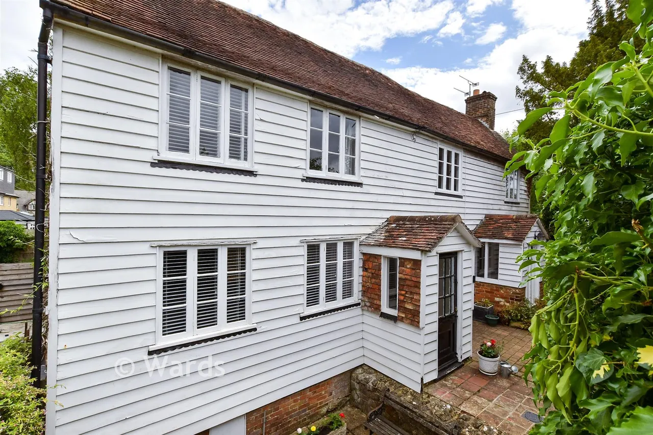 4 bed house for sale, West Street, Harrietsham, ME17