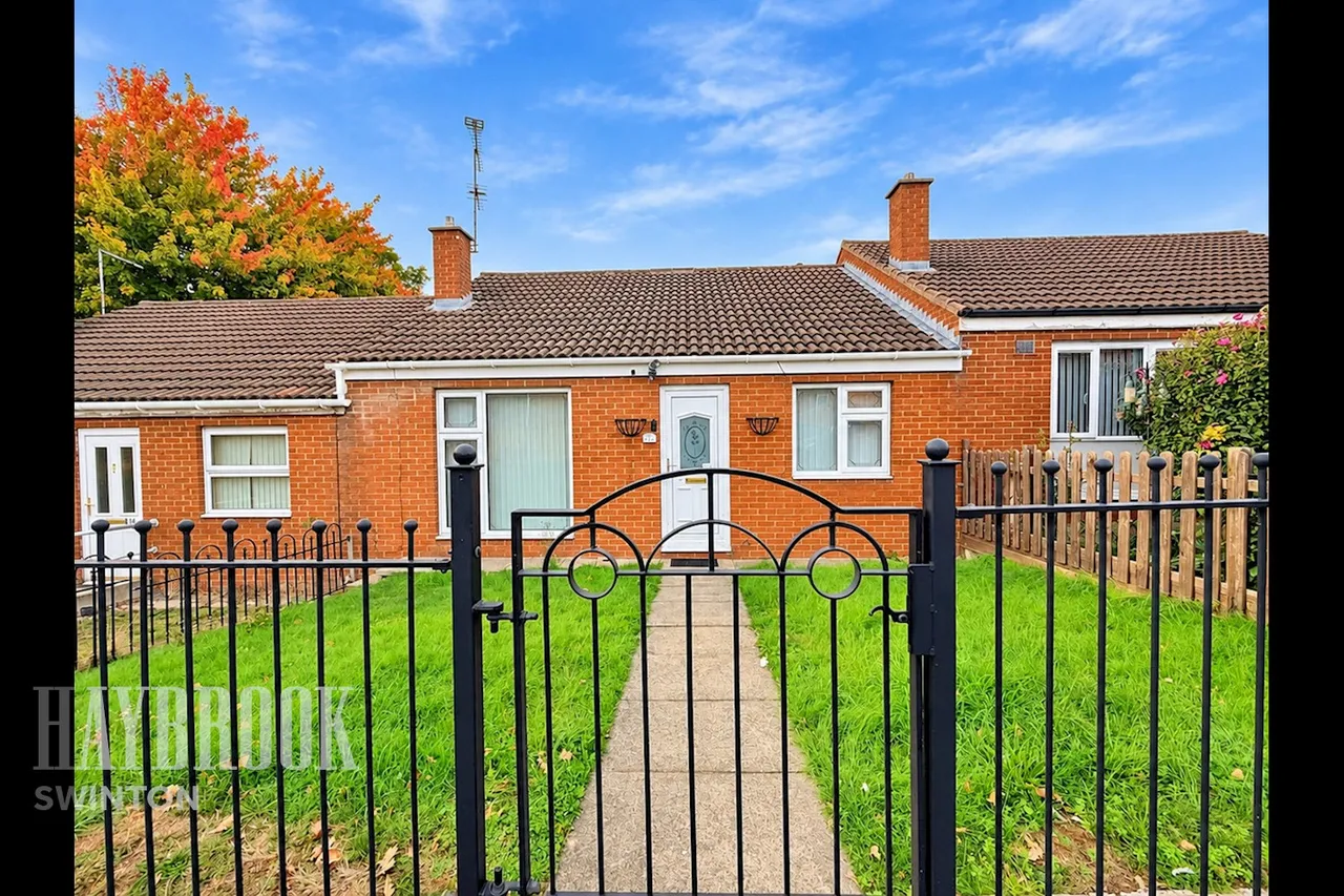 Thirsk Close, Denaby Main, photo 13