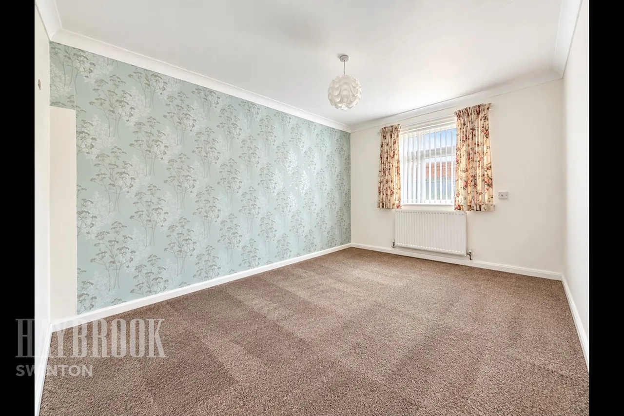 Thirsk Close, Denaby Main, photo 7