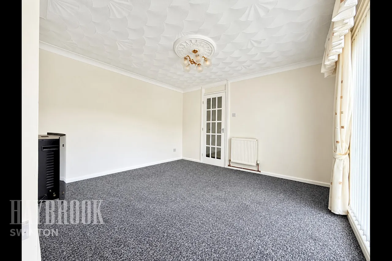 Thirsk Close, Denaby Main, photo 5
