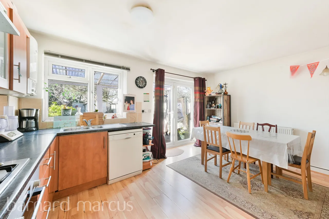 Farm Road, Morden, SM4, photo 3