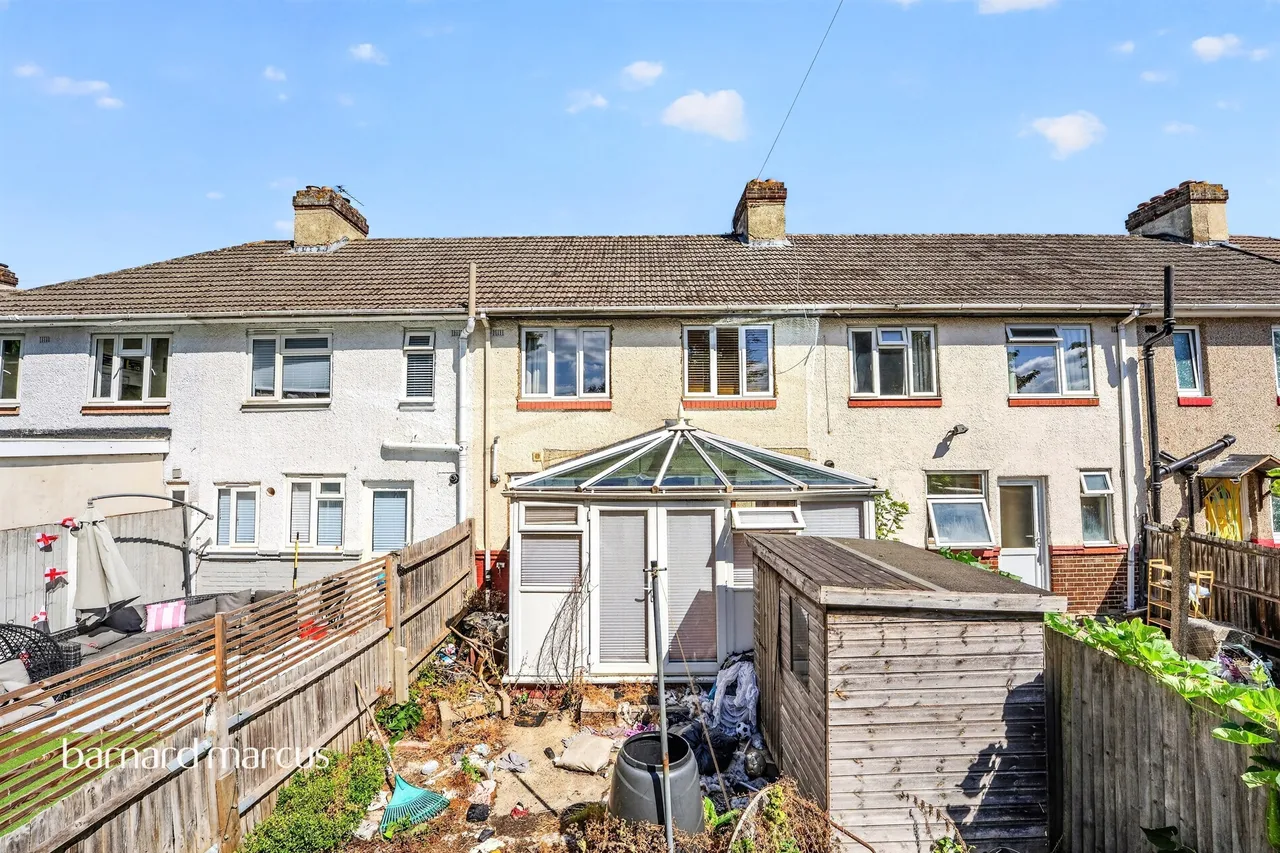 Dalton Avenue, Mitcham, CR4, photo 8
