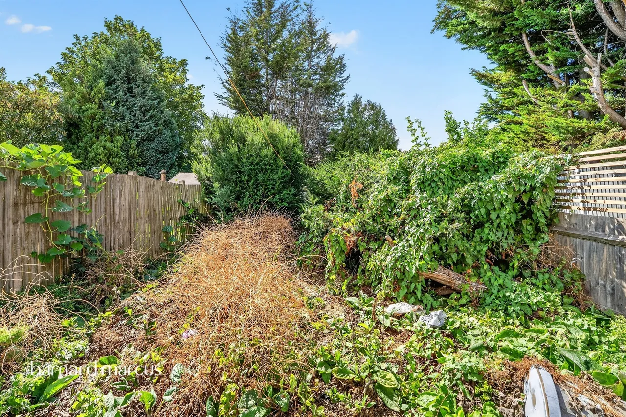 Dalton Avenue, Mitcham, CR4, photo 9