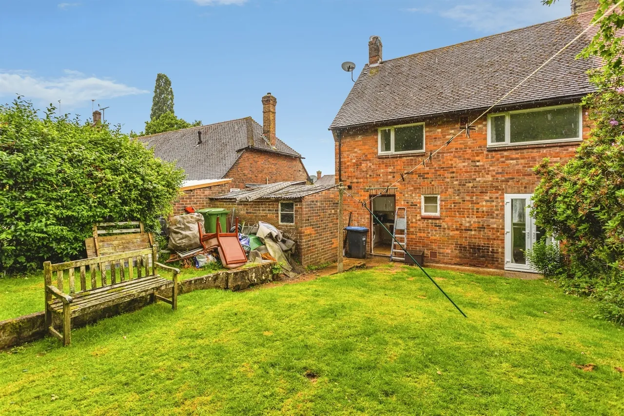 Washington Road, Haywards Heath, photo 5
