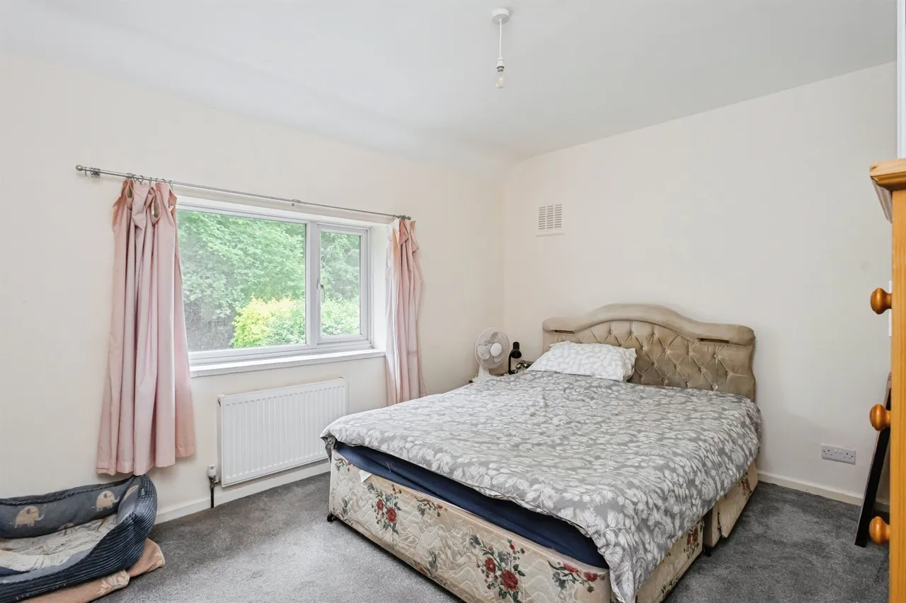 Washington Road, Haywards Heath, photo 2