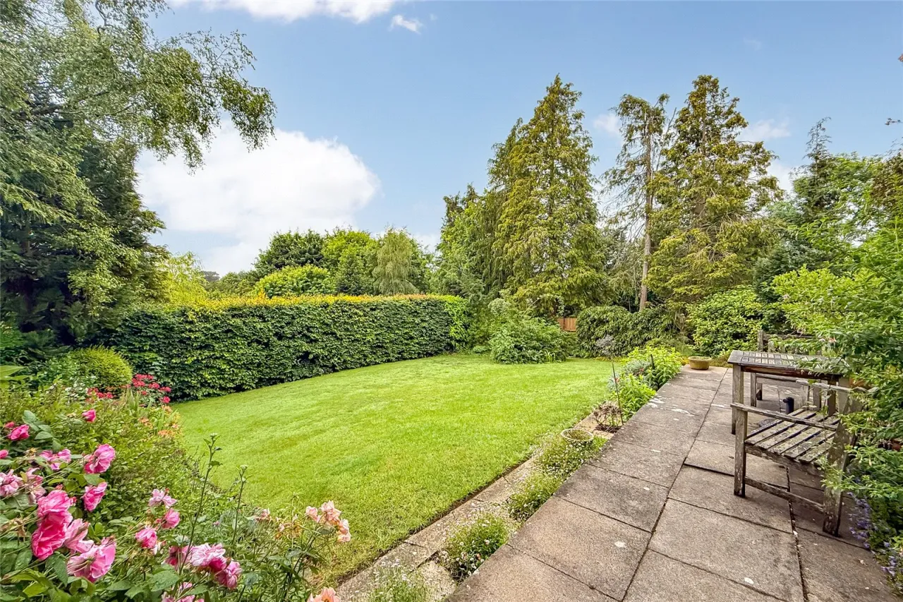 Wordsworth Road, Harpenden, Hertfordshire, AL5 4AE, photo 12
