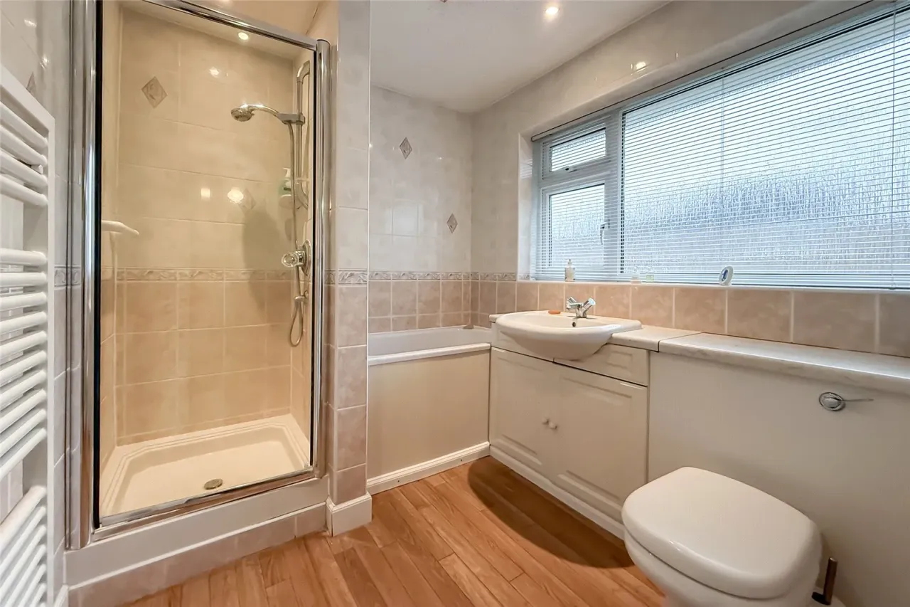 Wordsworth Road, Harpenden, Hertfordshire, AL5 4AE, photo 11
