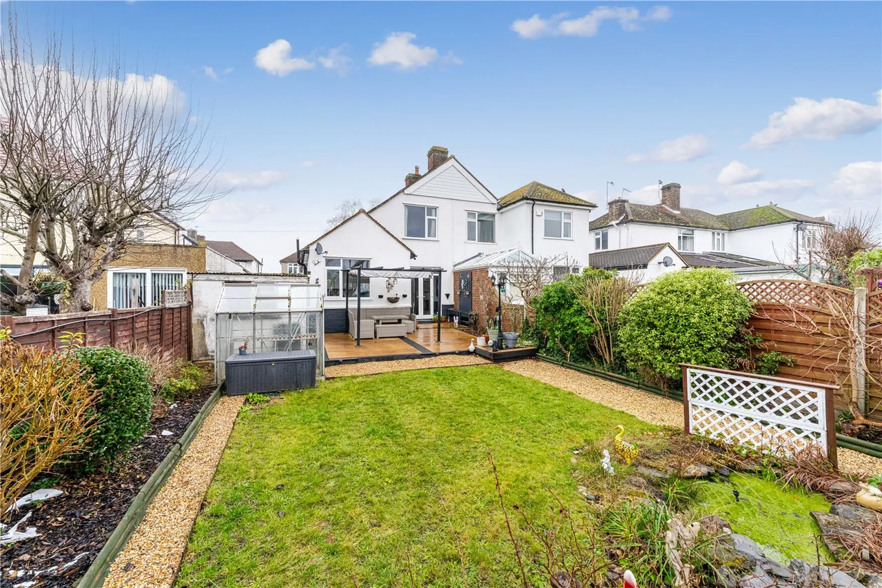 Waverley Avenue, Whitton, TW2 6DQ, photo 10