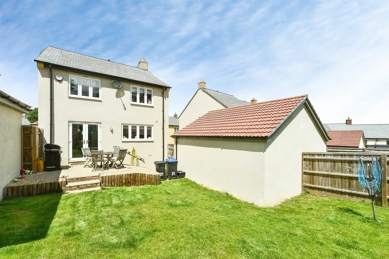 Stoke Meadow, Calne, photo 9
