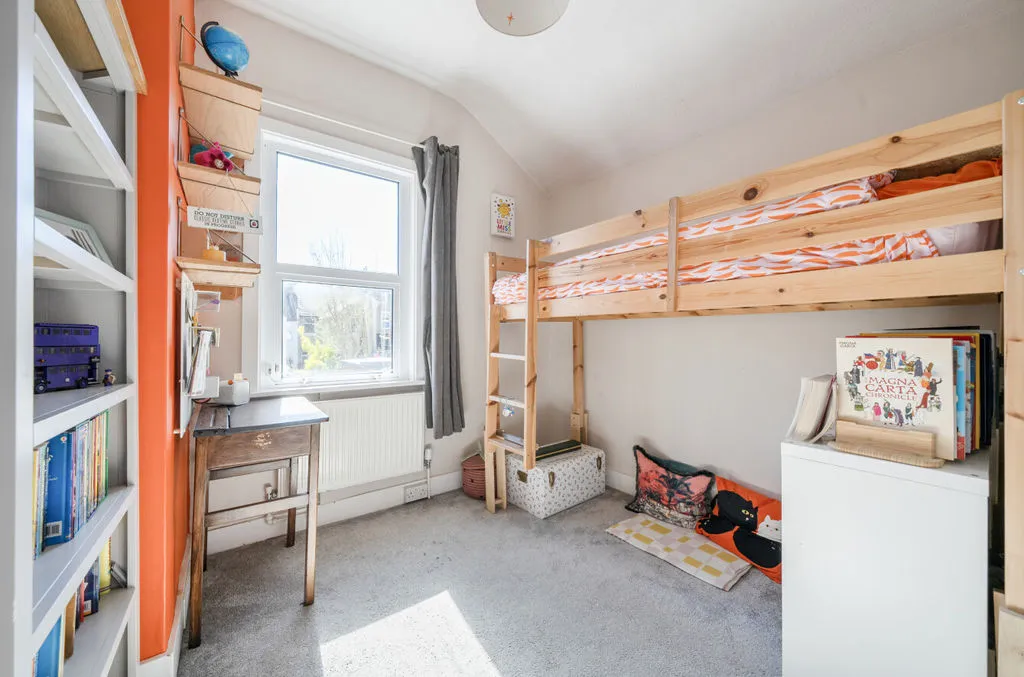 Foxley Gardens, Purley CR8 2DQ, photo 11