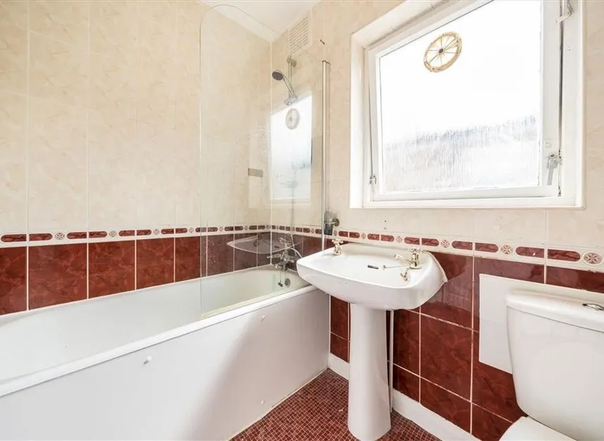 Wrigglesworth Street, New Cross, SE14, photo 5