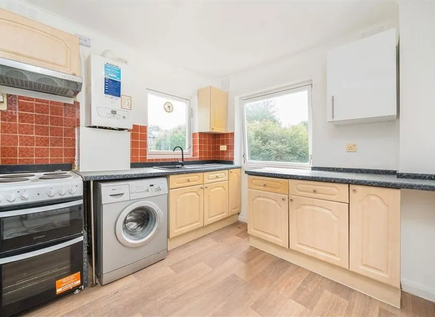 Wrigglesworth Street, New Cross, SE14, photo 3