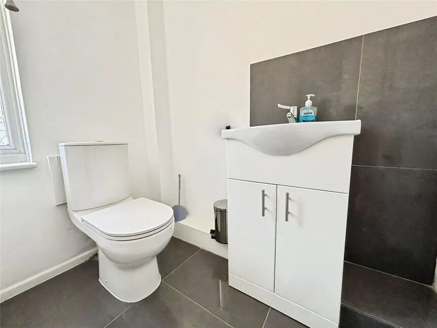 Twyford Road, Hadlow, Kent, TN11, photo 7