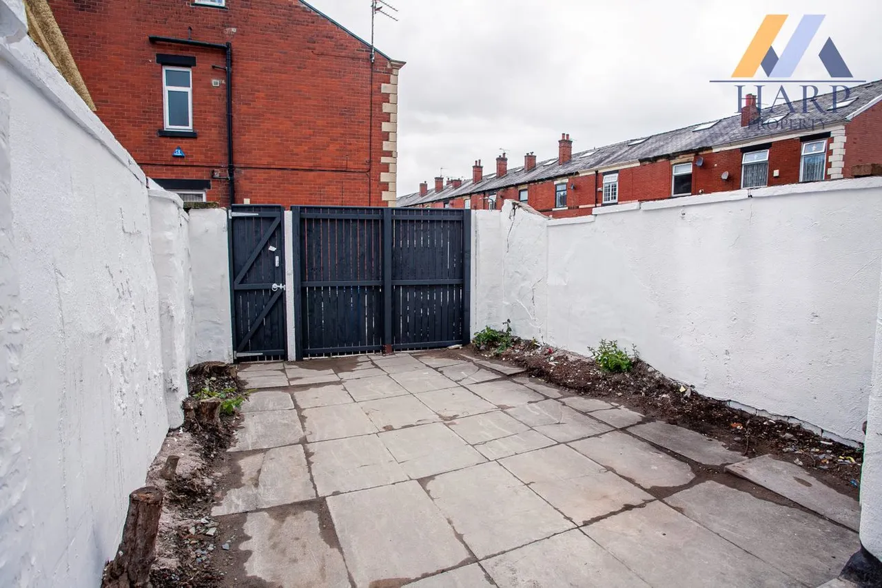 Tottington Road, Bury, BL8, photo 7