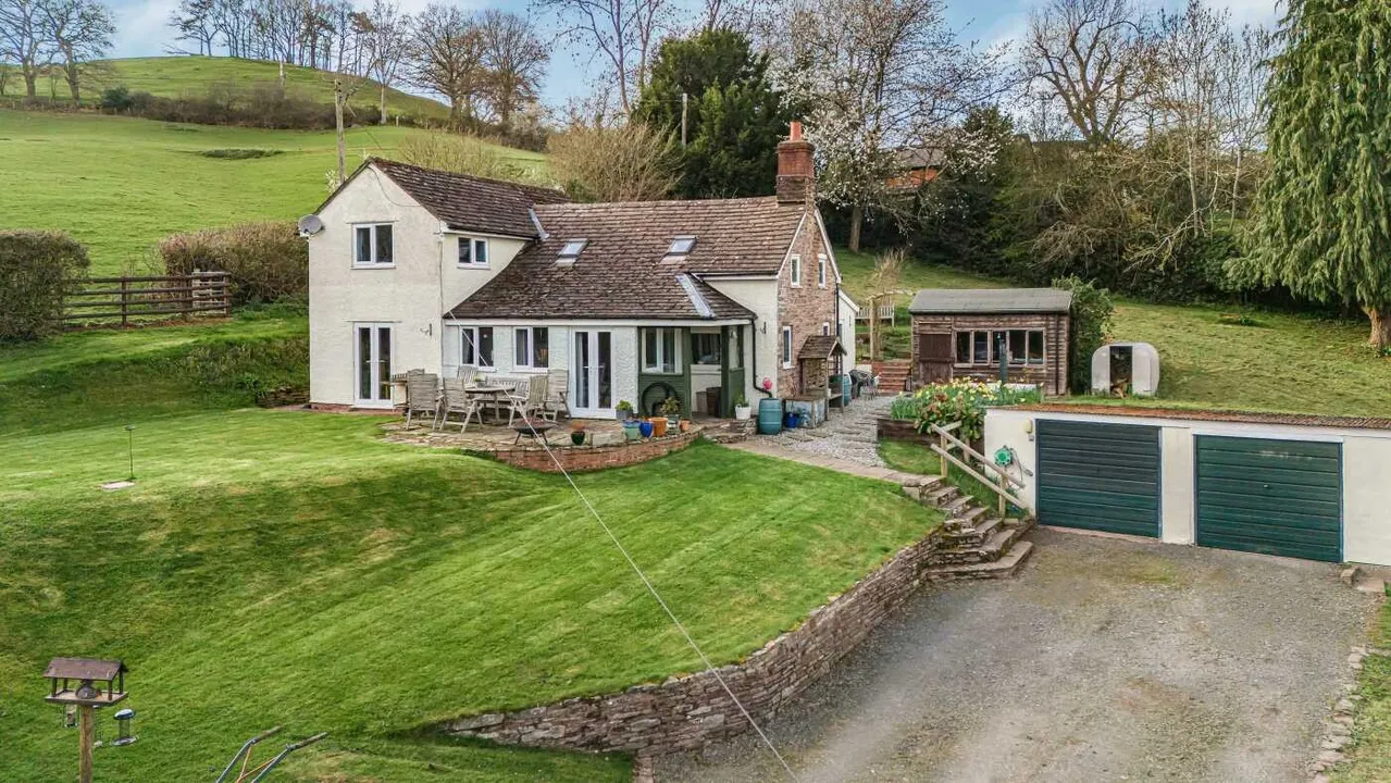 Bronllys Cottage with approx. 4.5 acres, Bredwardine, Herefordshie, photo 37