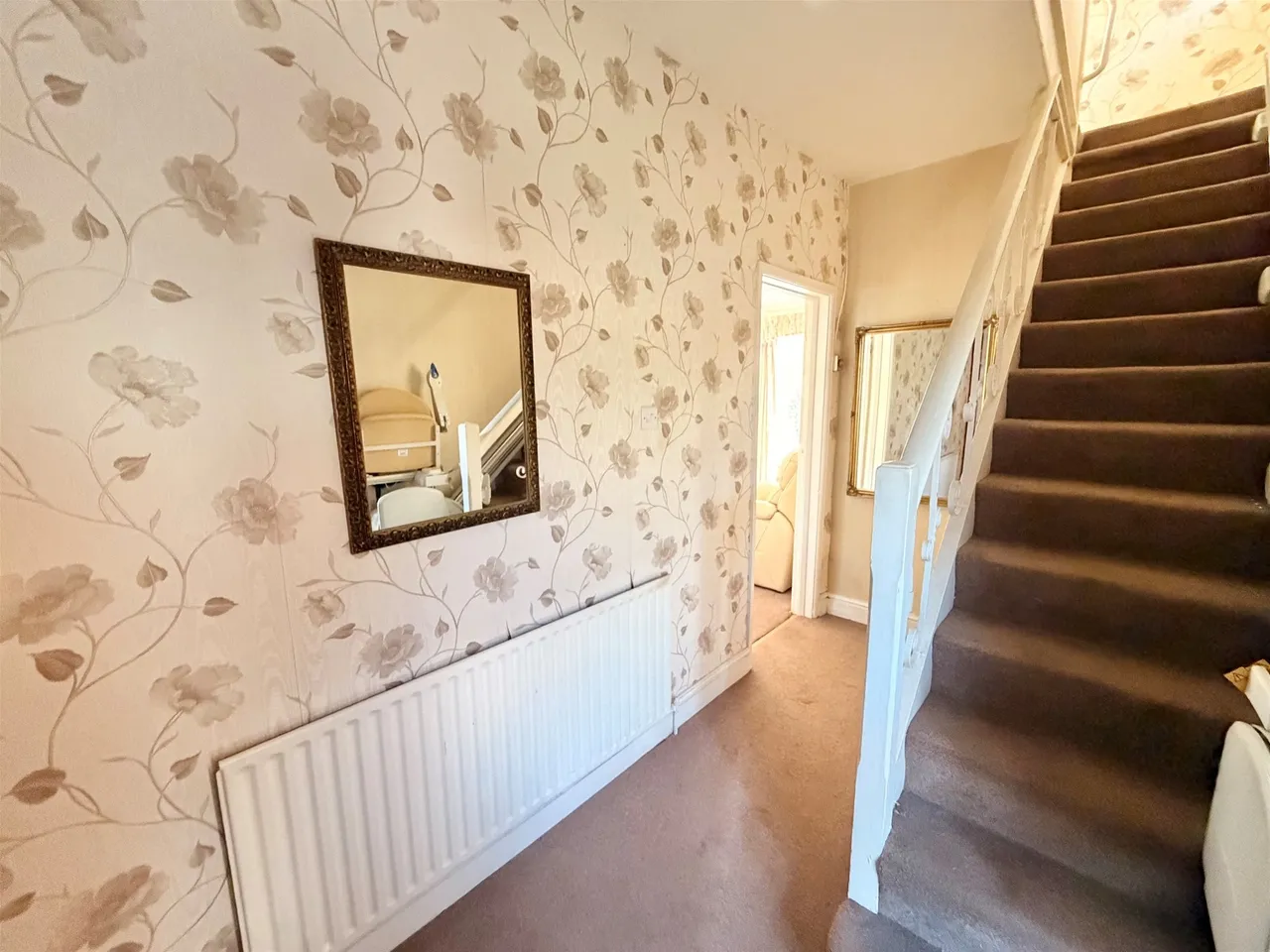 Becontree Avenue, Dagenham, Essex RM8 2TR, photo 6