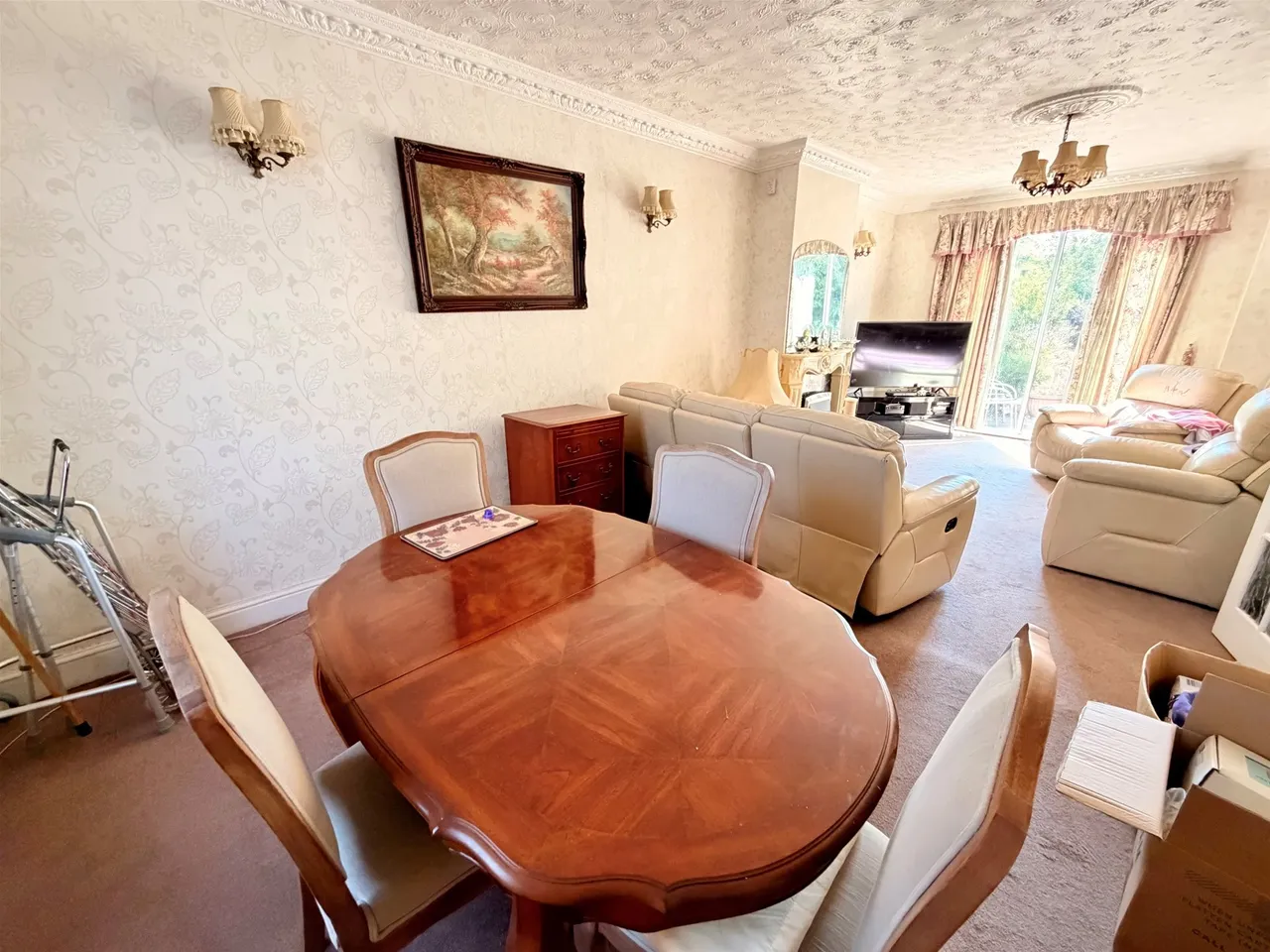 Becontree Avenue, Dagenham, Essex RM8 2TR, photo 4