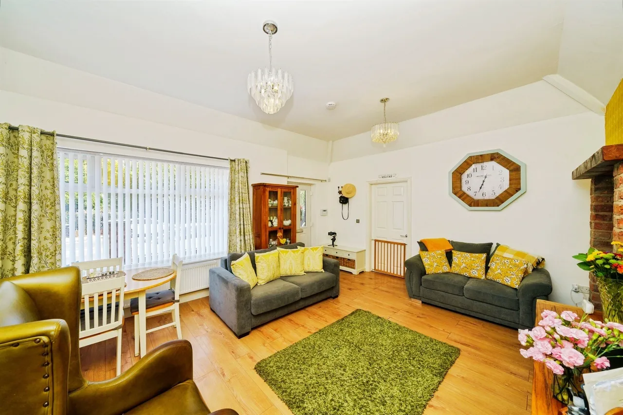 Old Chester Road, Bebington, Wirral, photo 5