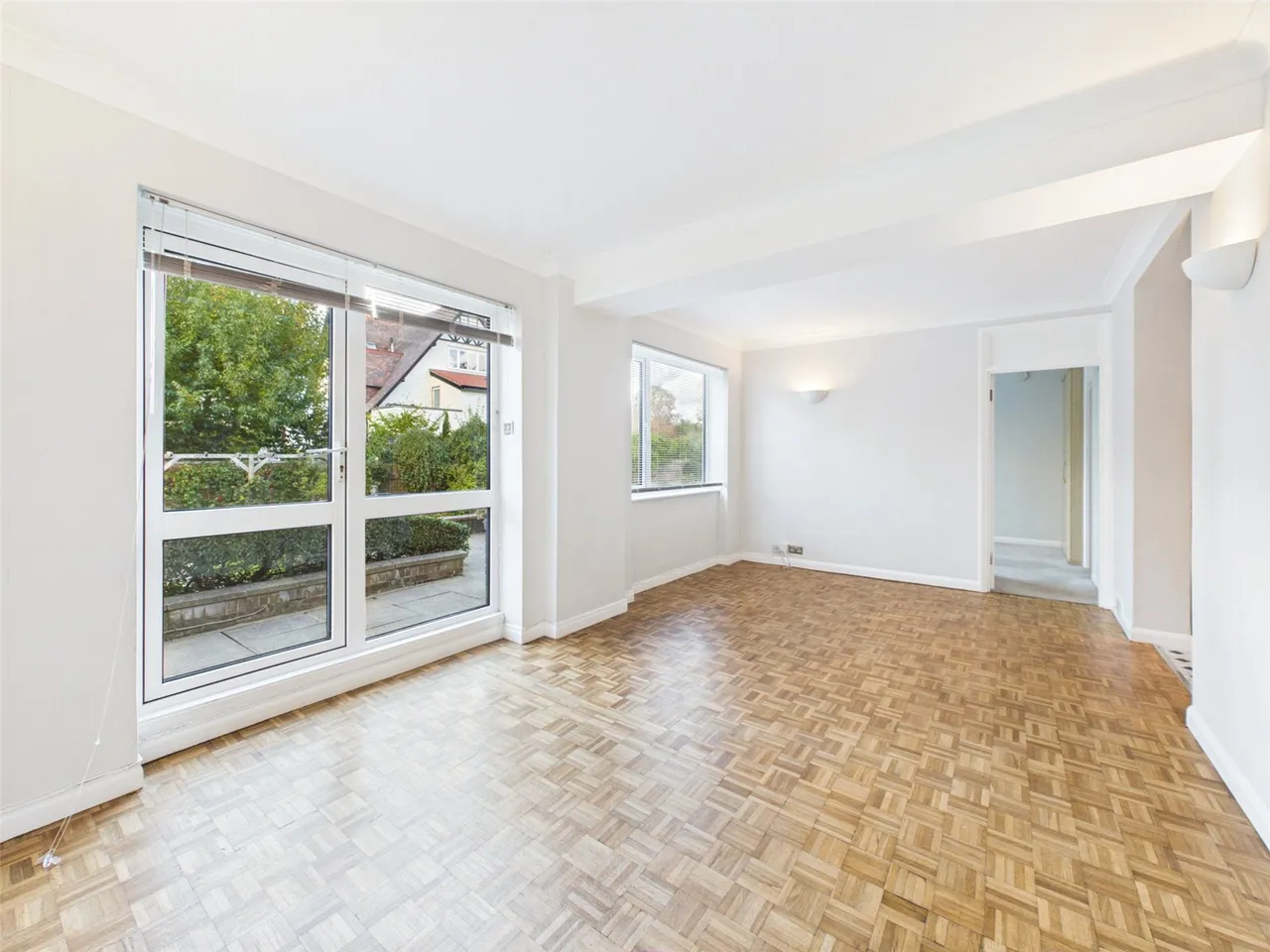 Twickenham Road, Teddington, TW11, photo 3