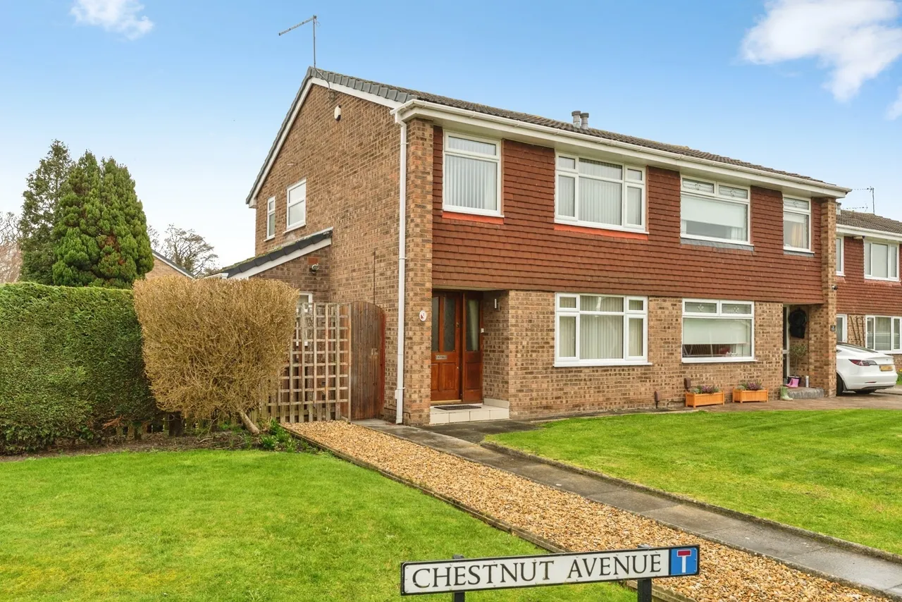 3 bed house for sale, Chestnut Avenue, Great Sutton, CH66