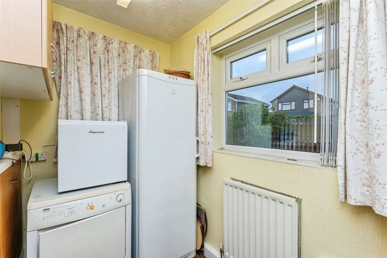 Chestnut Avenue, Great Sutton, CH66, photo 8