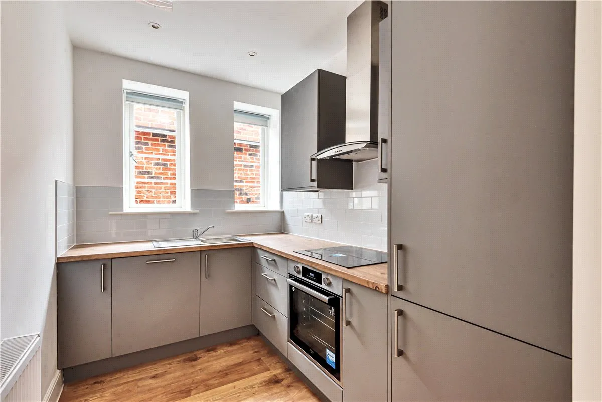 1 bed flat to rent, Kingsley Road, Northampton, NN2
