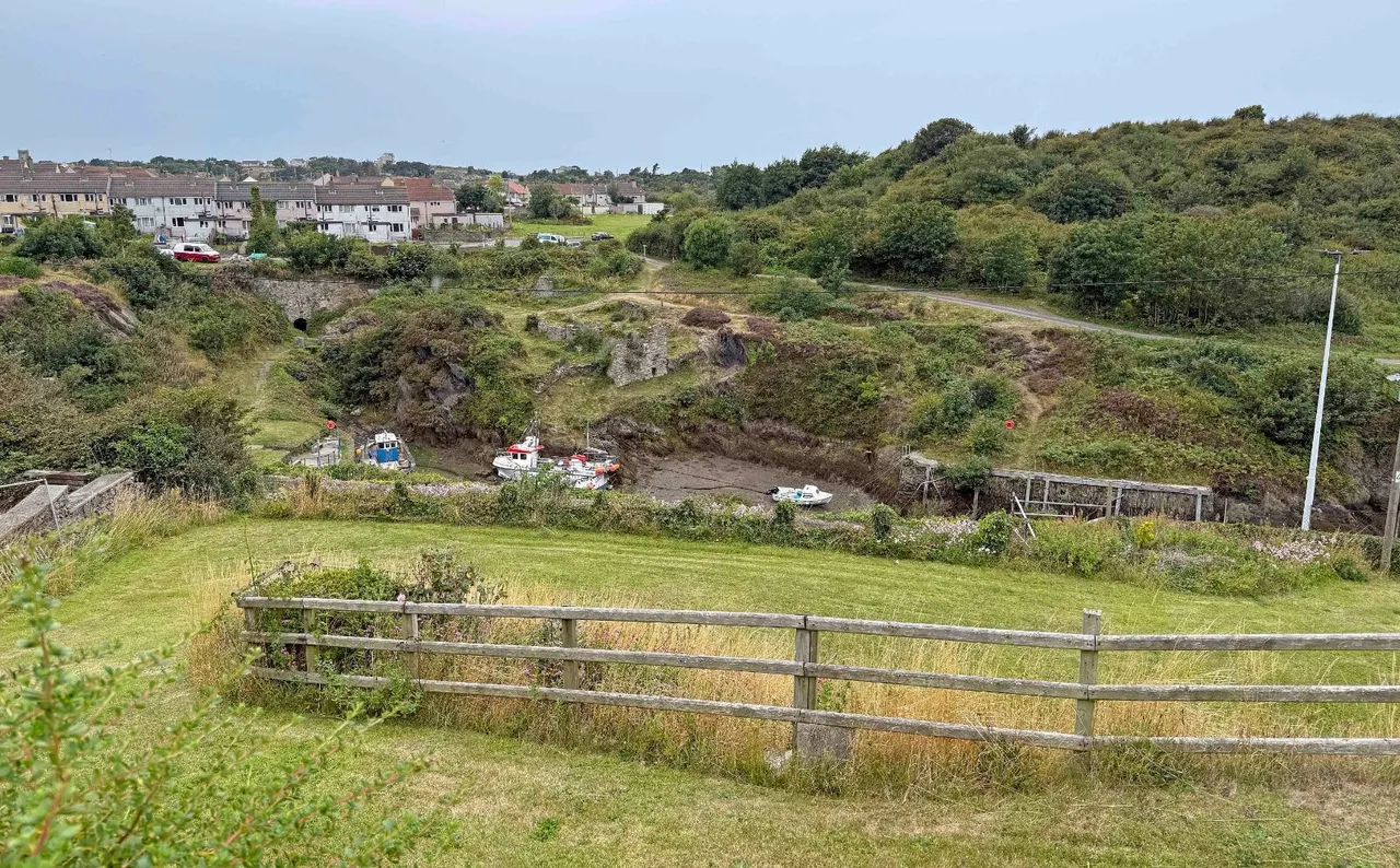 Peniel Square, Amlwch, photo 5