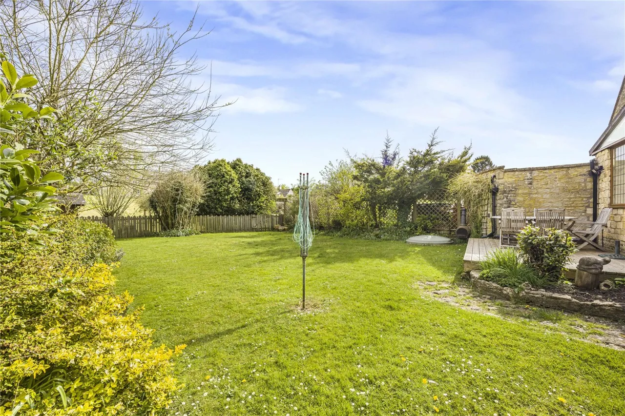 Shipton Oliffe, Cheltenham, GL54, photo 18