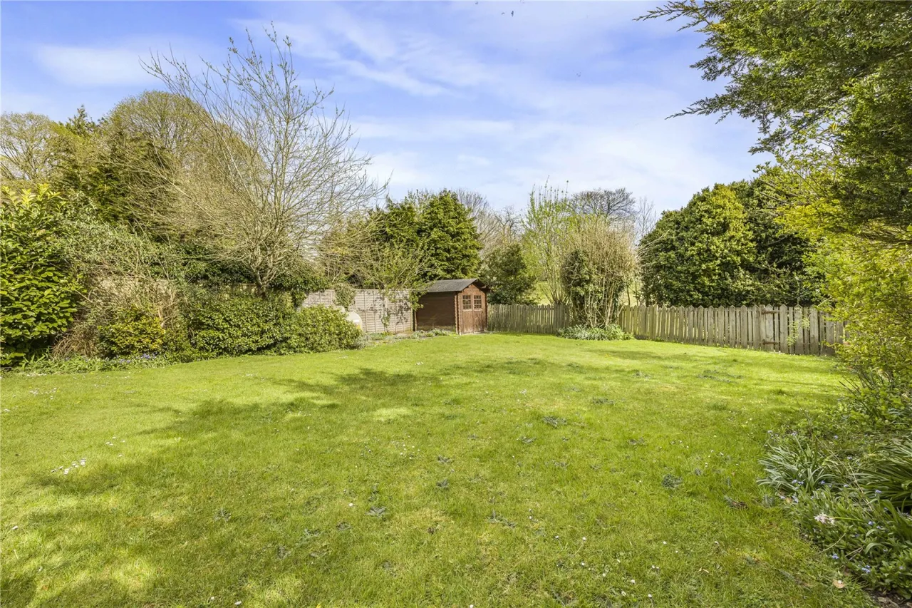 Shipton Oliffe, Cheltenham, GL54, photo 19