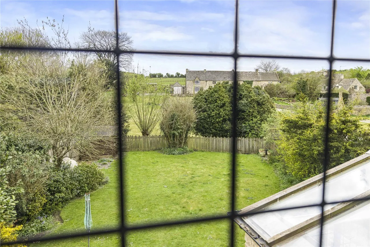 Shipton Oliffe, Cheltenham, GL54, photo 28
