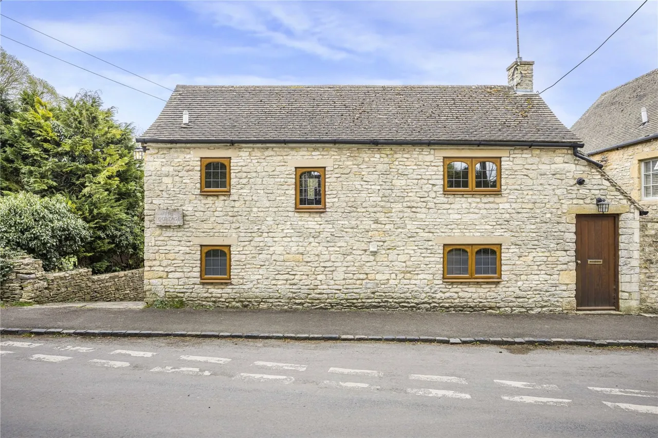 Shipton Oliffe, Cheltenham, GL54, photo 31