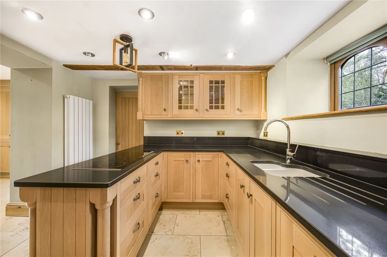 Shipton Oliffe, Cheltenham, GL54, photo 5
