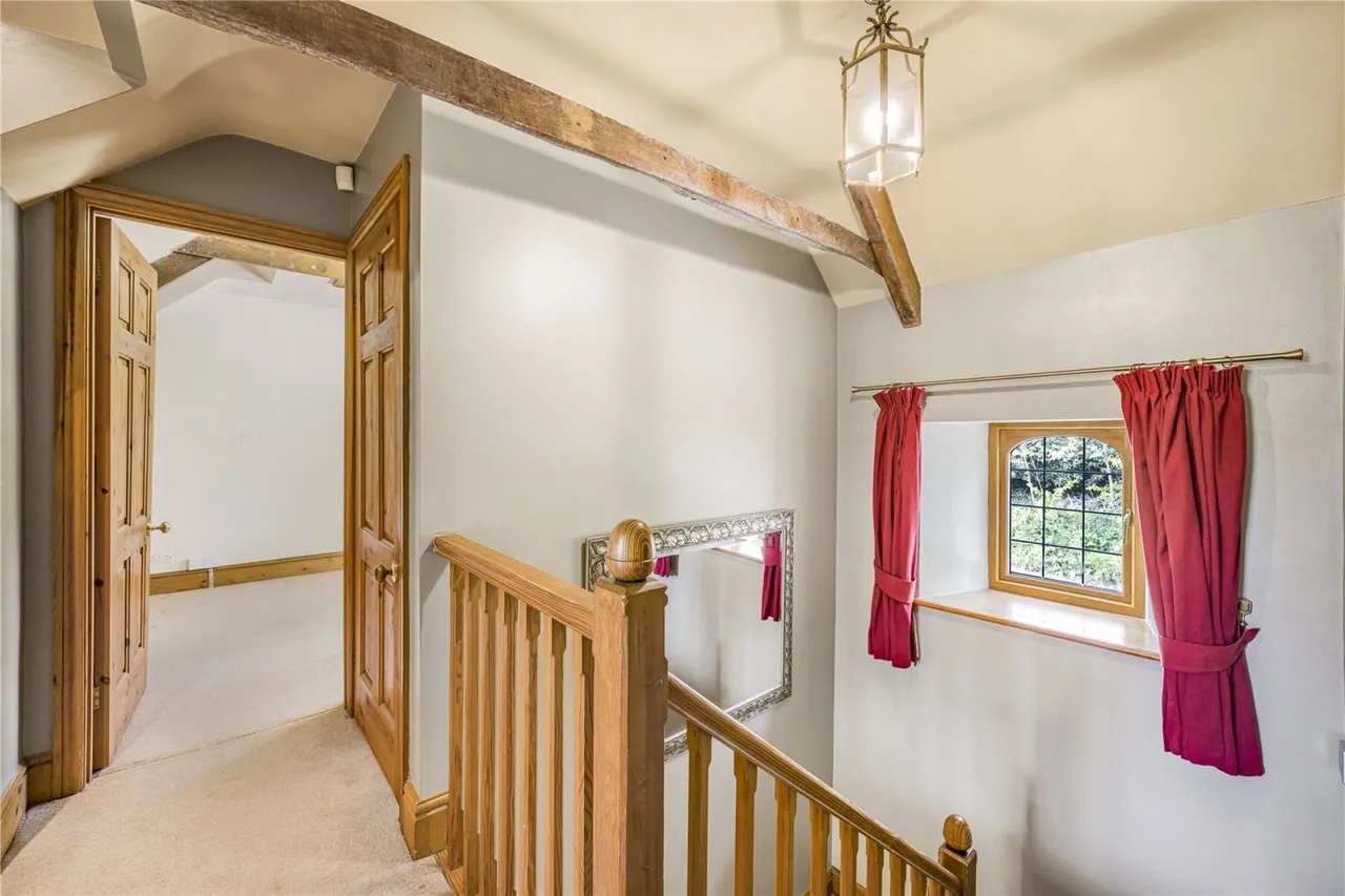 Shipton Oliffe, Cheltenham, GL54, photo 14
