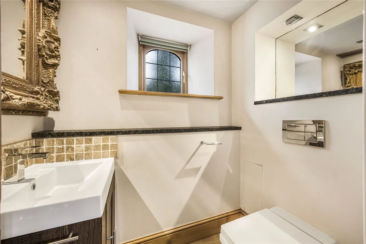Shipton Oliffe, Cheltenham, GL54, photo 41