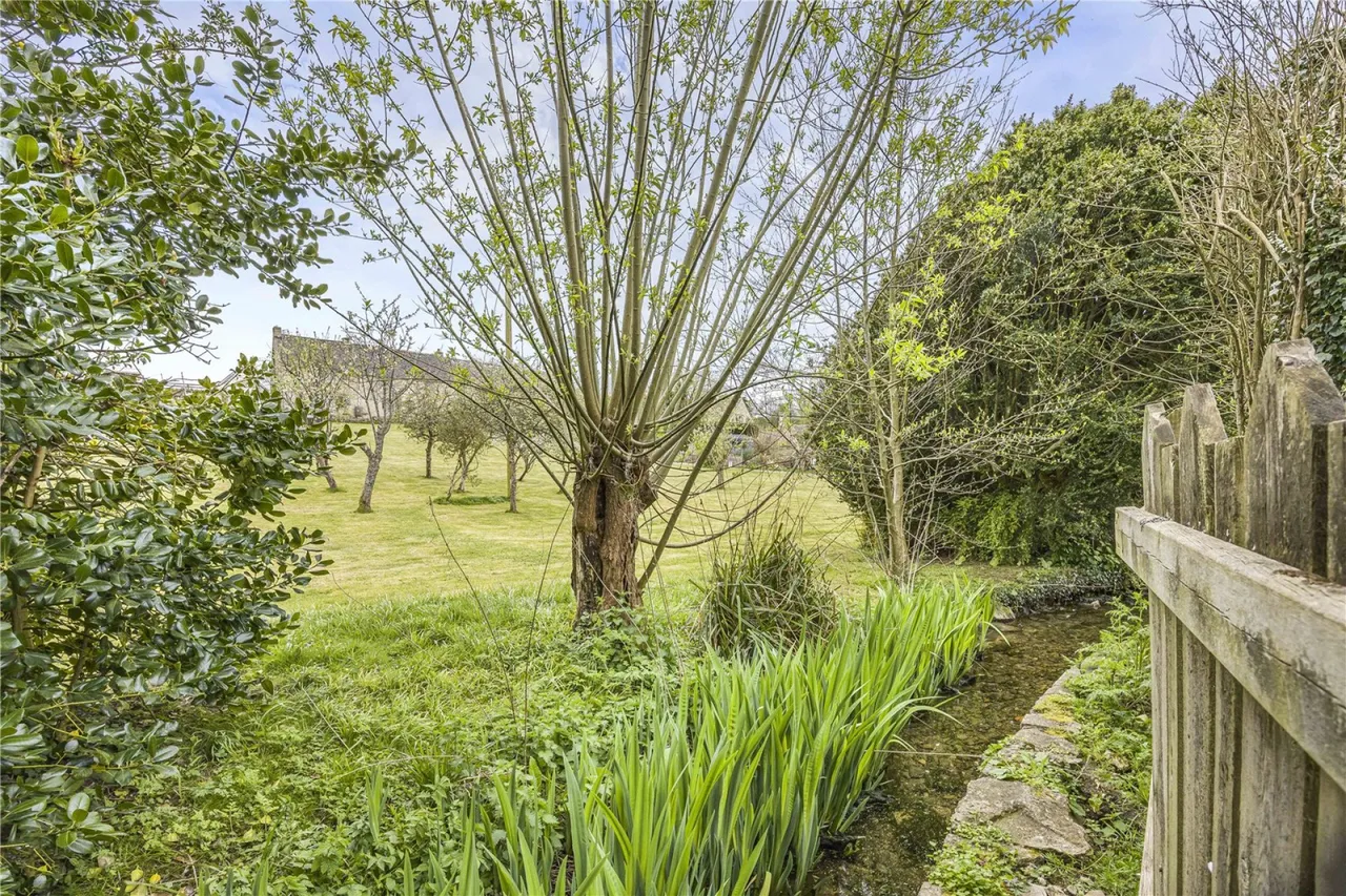 Shipton Oliffe, Cheltenham, GL54, photo 23