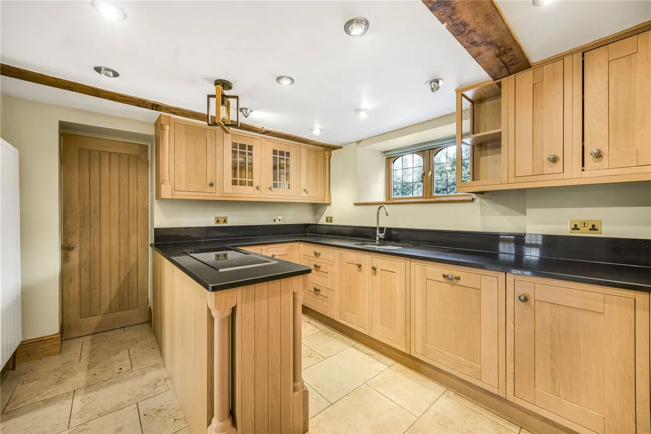 Shipton Oliffe, Cheltenham, GL54, photo 44