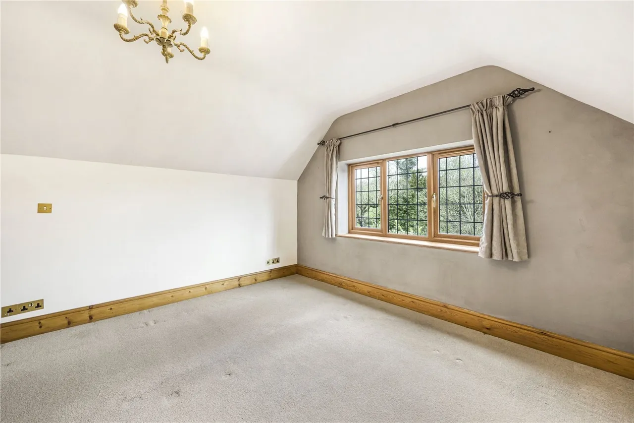Shipton Oliffe, Cheltenham, GL54, photo 10