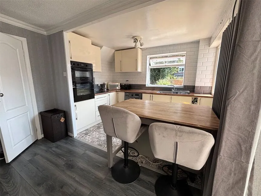 Swinburne Close, Sutton Hill, Telford, TF7, photo 3