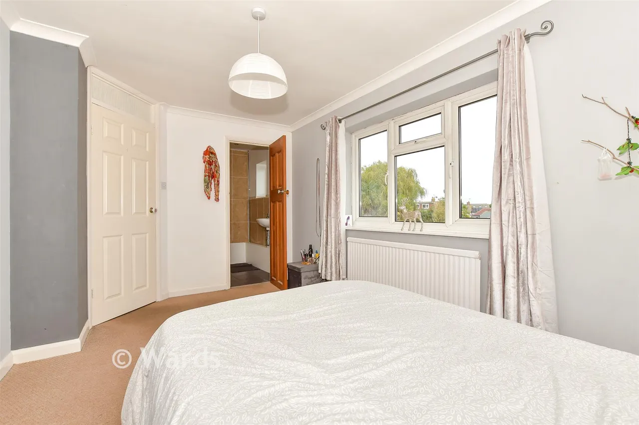 Summerfield Avenue, Whitstable, CT5, photo 9