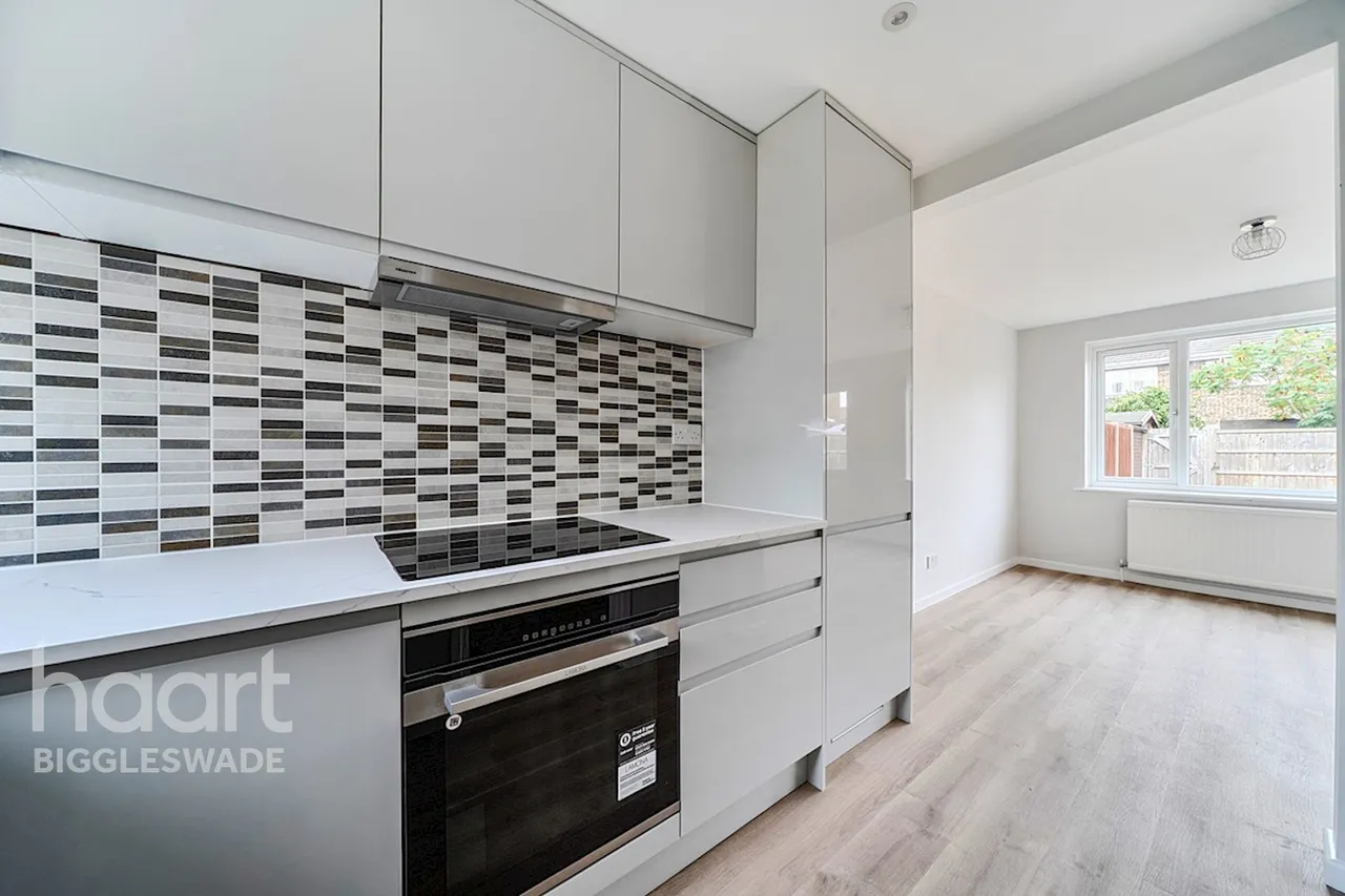 Maple Close, Biggleswade, SG18, photo 5