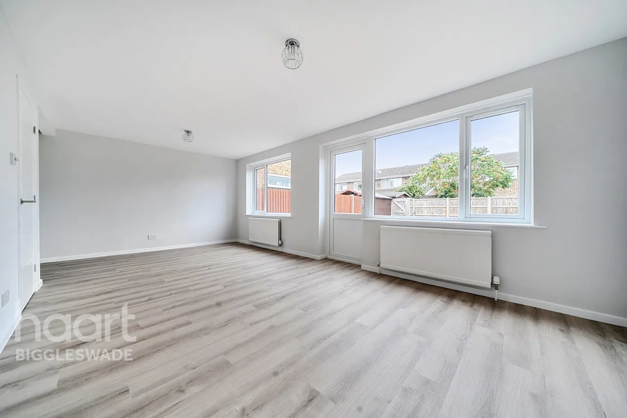 Maple Close, Biggleswade, SG18, photo 3