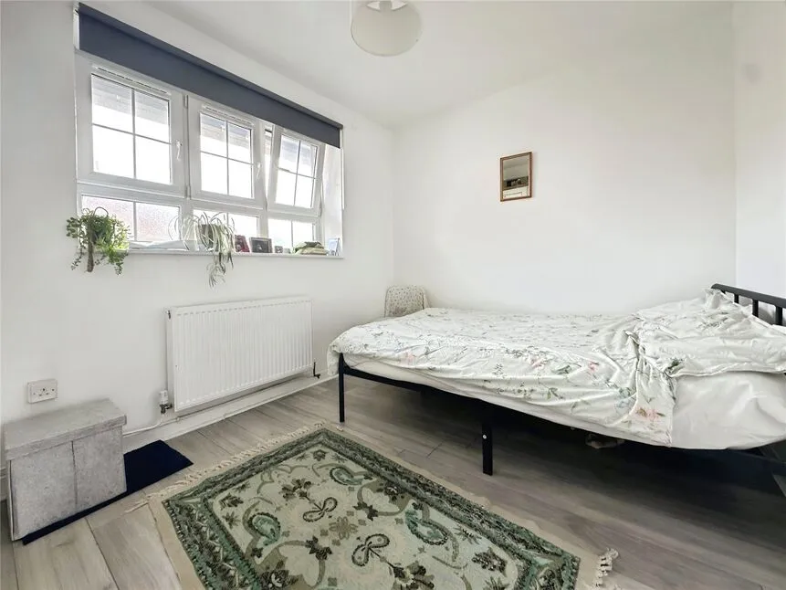 Falmouth Road, London, SE1, photo 2
