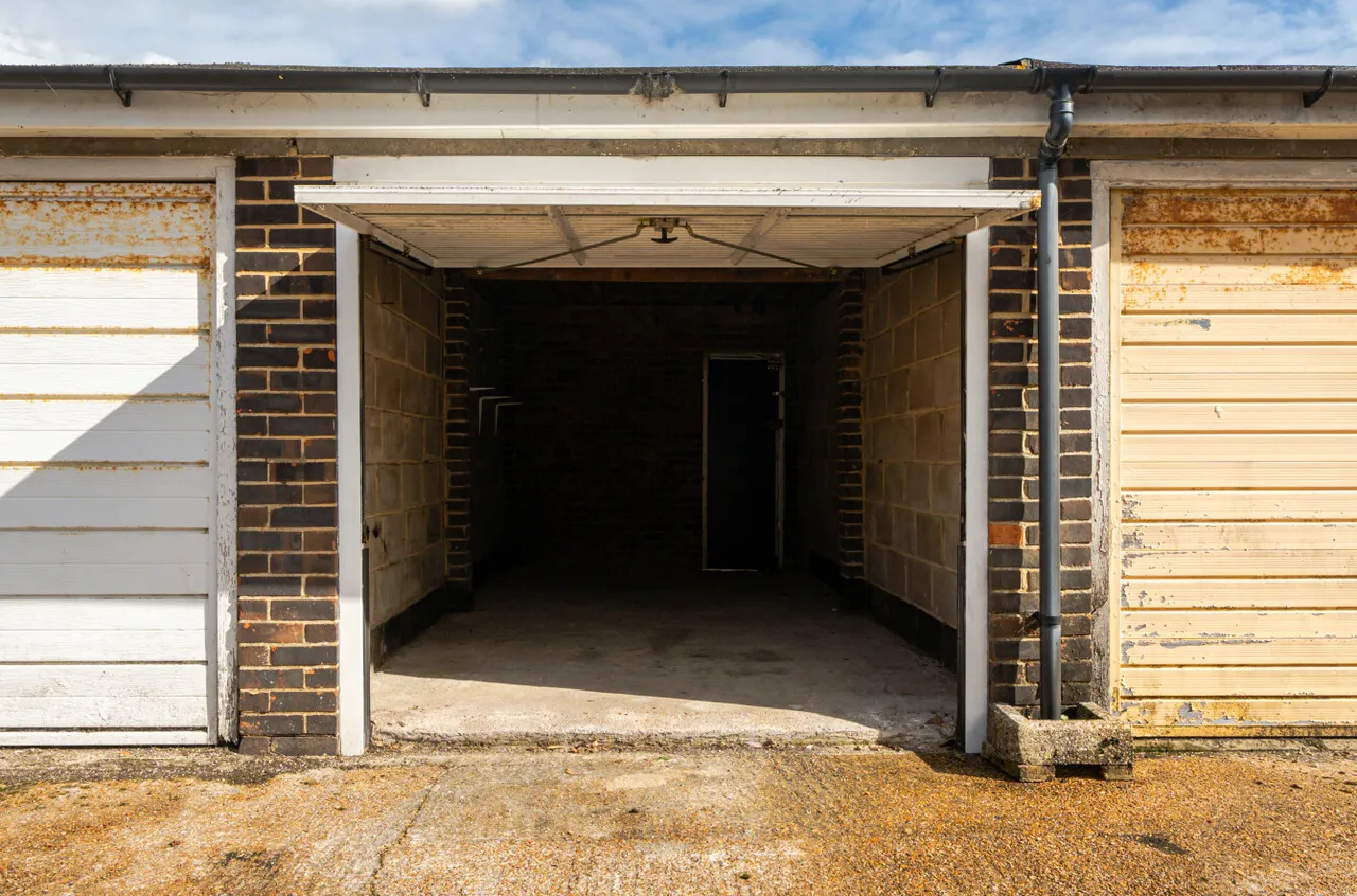 Prince Regents Close, Brighton, BN2, photo 3