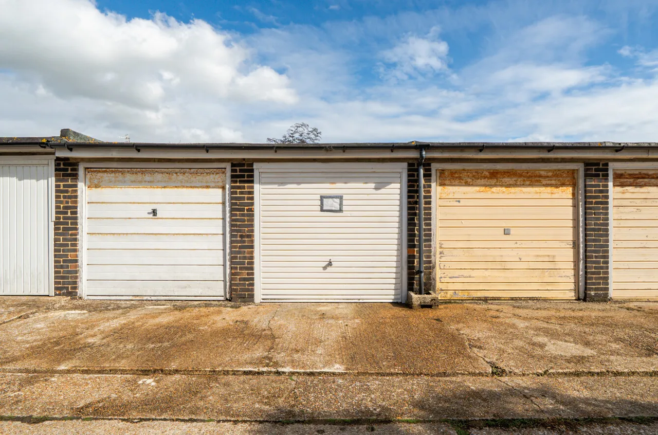 Prince Regents Close, Brighton, BN2, photo 8