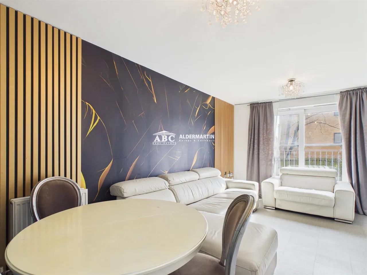 Cameron Crescent, Edgware, photo 9