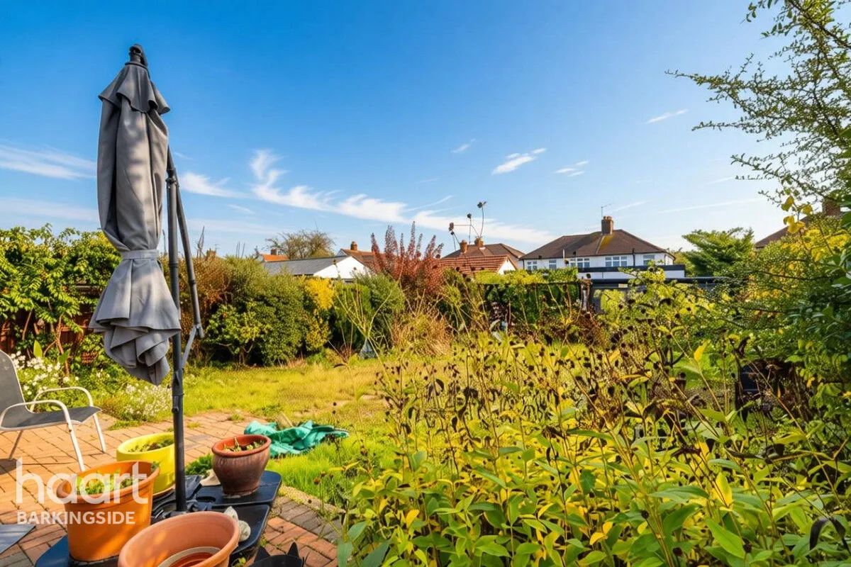 Ashley Avenue, Barkingde, IG6, photo 21