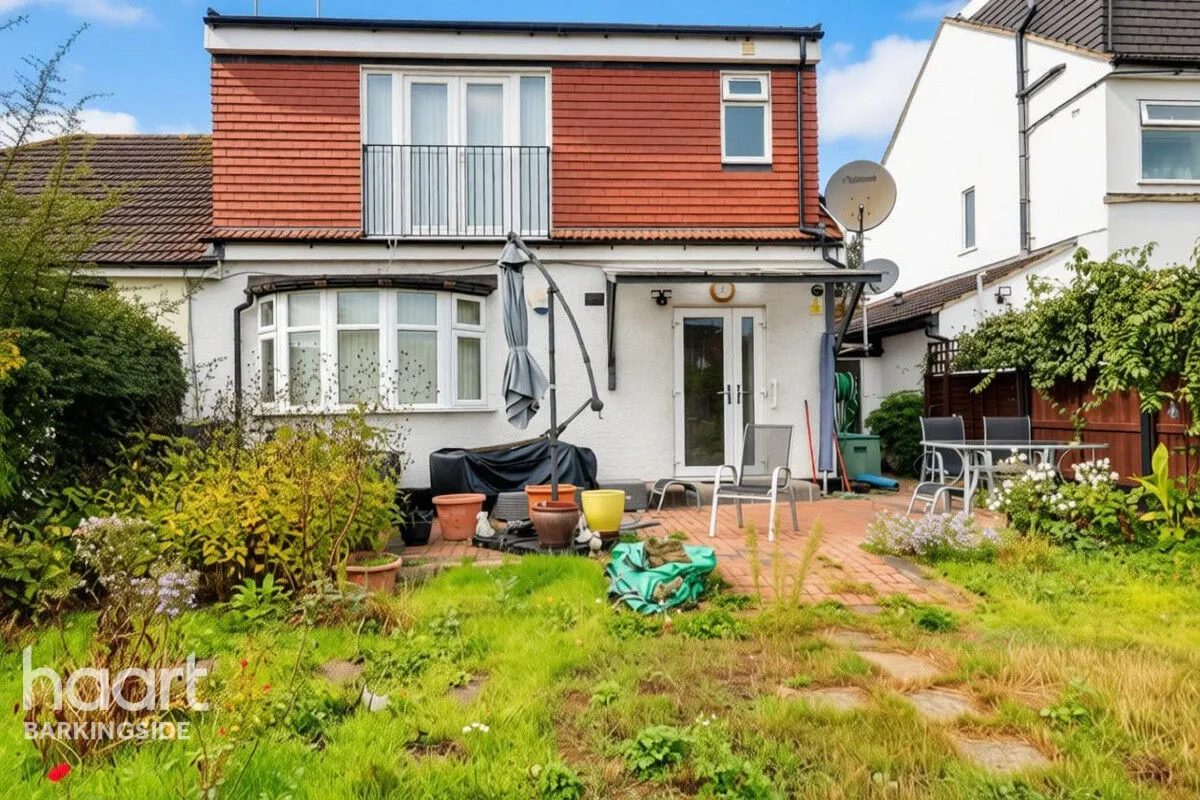 Ashley Avenue, Barkingde, IG6, photo 22
